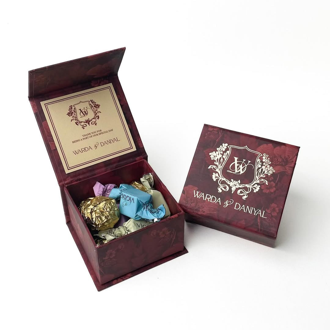 Lues Magnet favor box