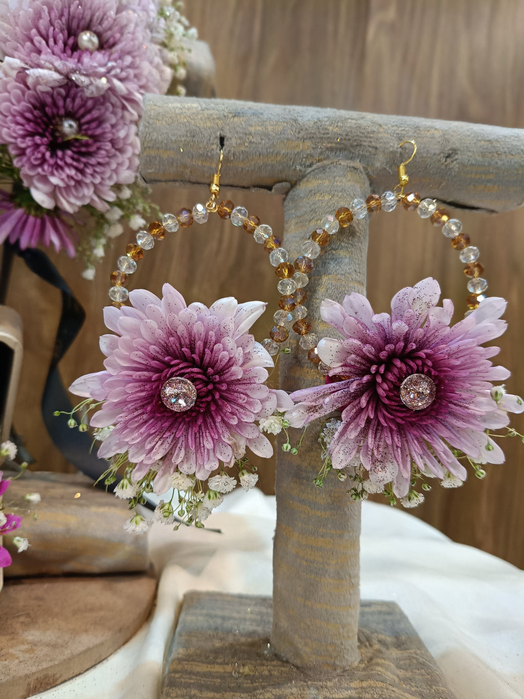 Chrysanthemum Chic Bridal Accessories