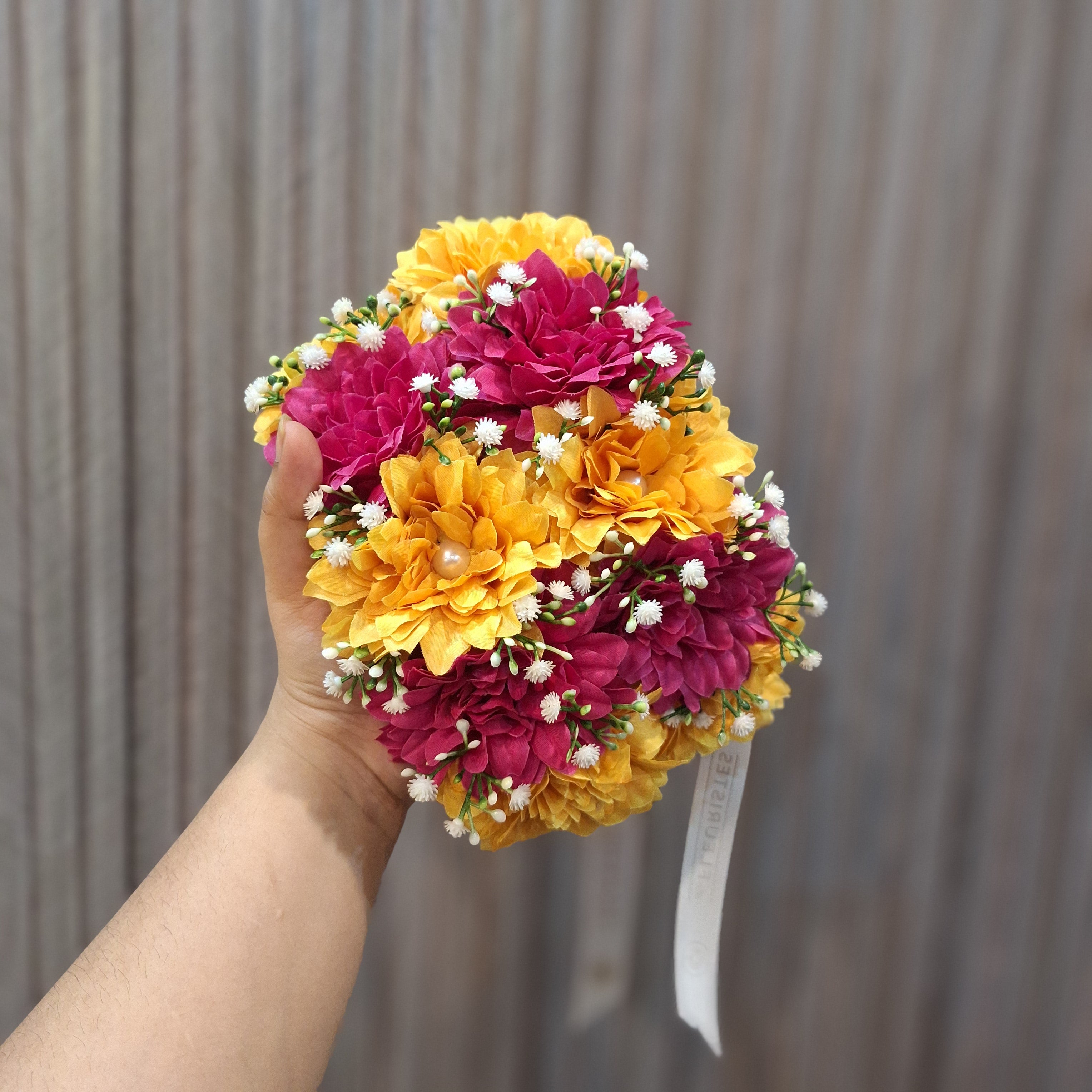 Haldi charm gajra