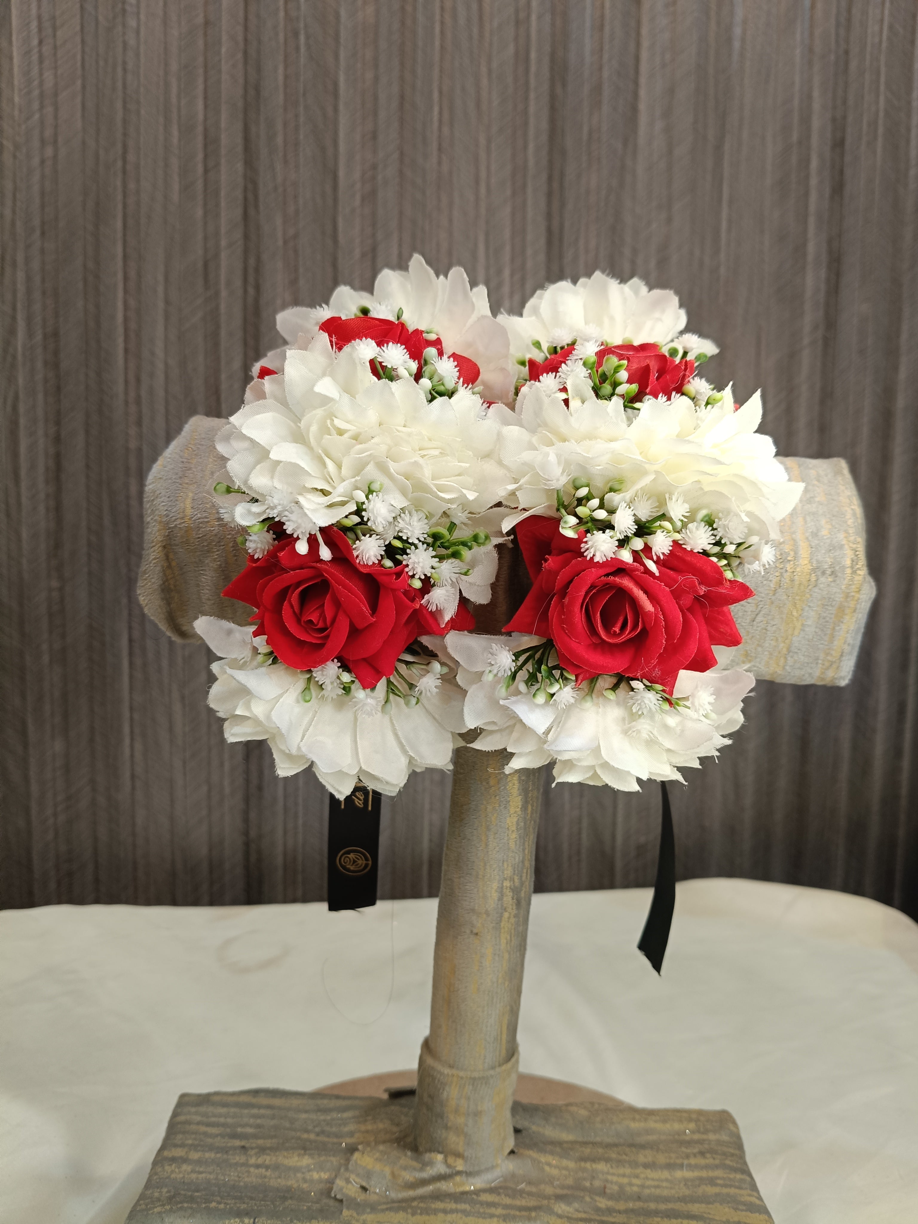 Bridal Elegance floral Gajra