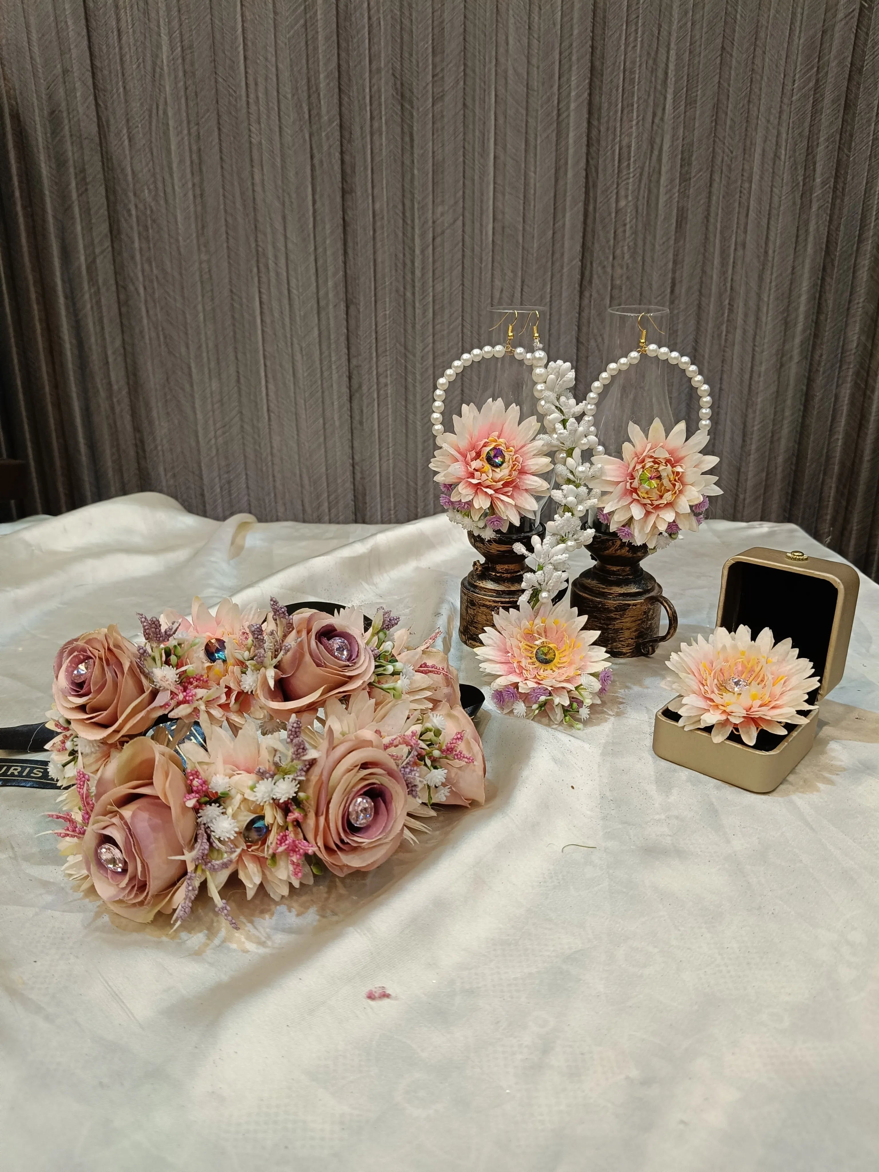 Bright Evening Nikah jewelry