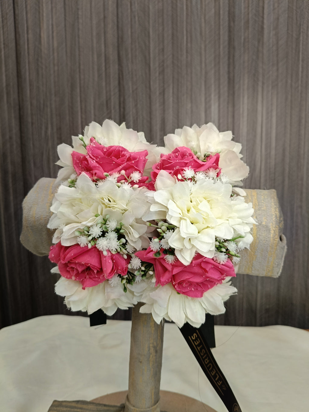 Petal Pink and White Gajra