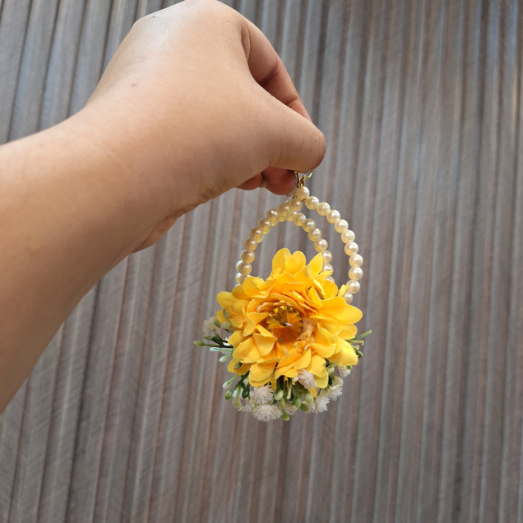 Sunrise Floral earrings and bindiya