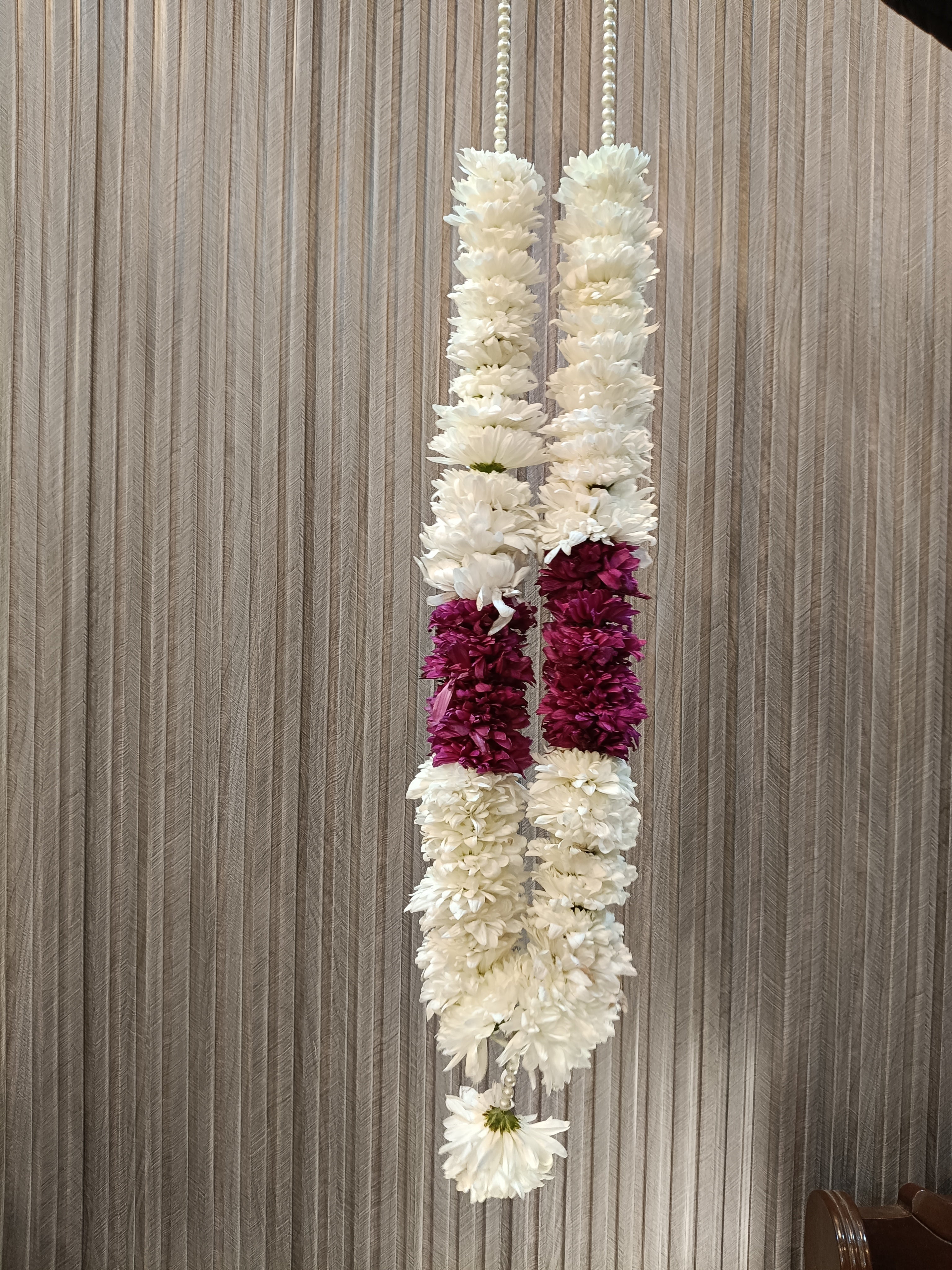 Chrysanthemum Garland
