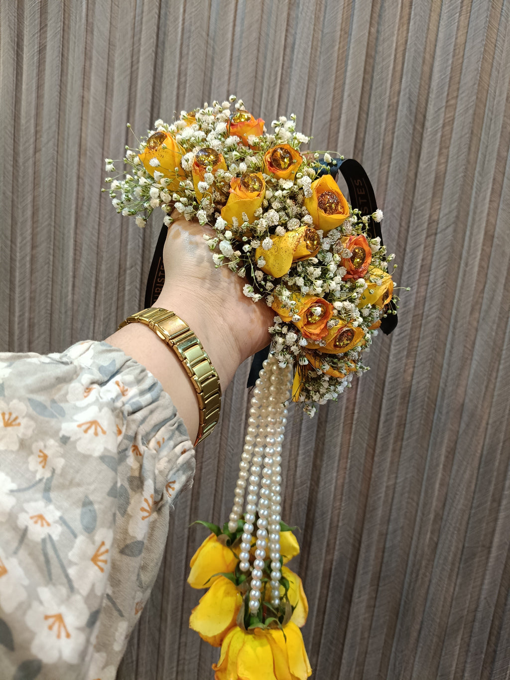 Floral Glamour for Mehndi bride's