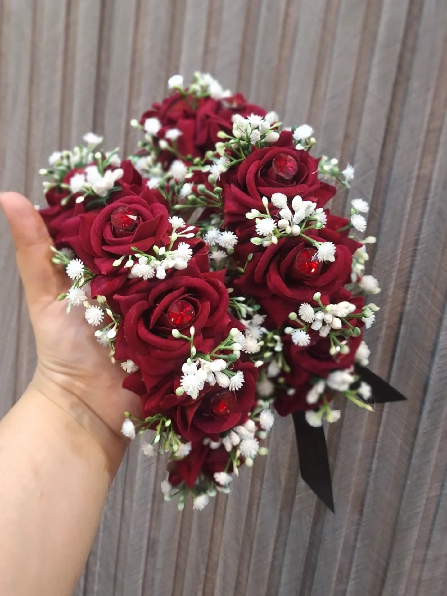 Deep Red Gajra