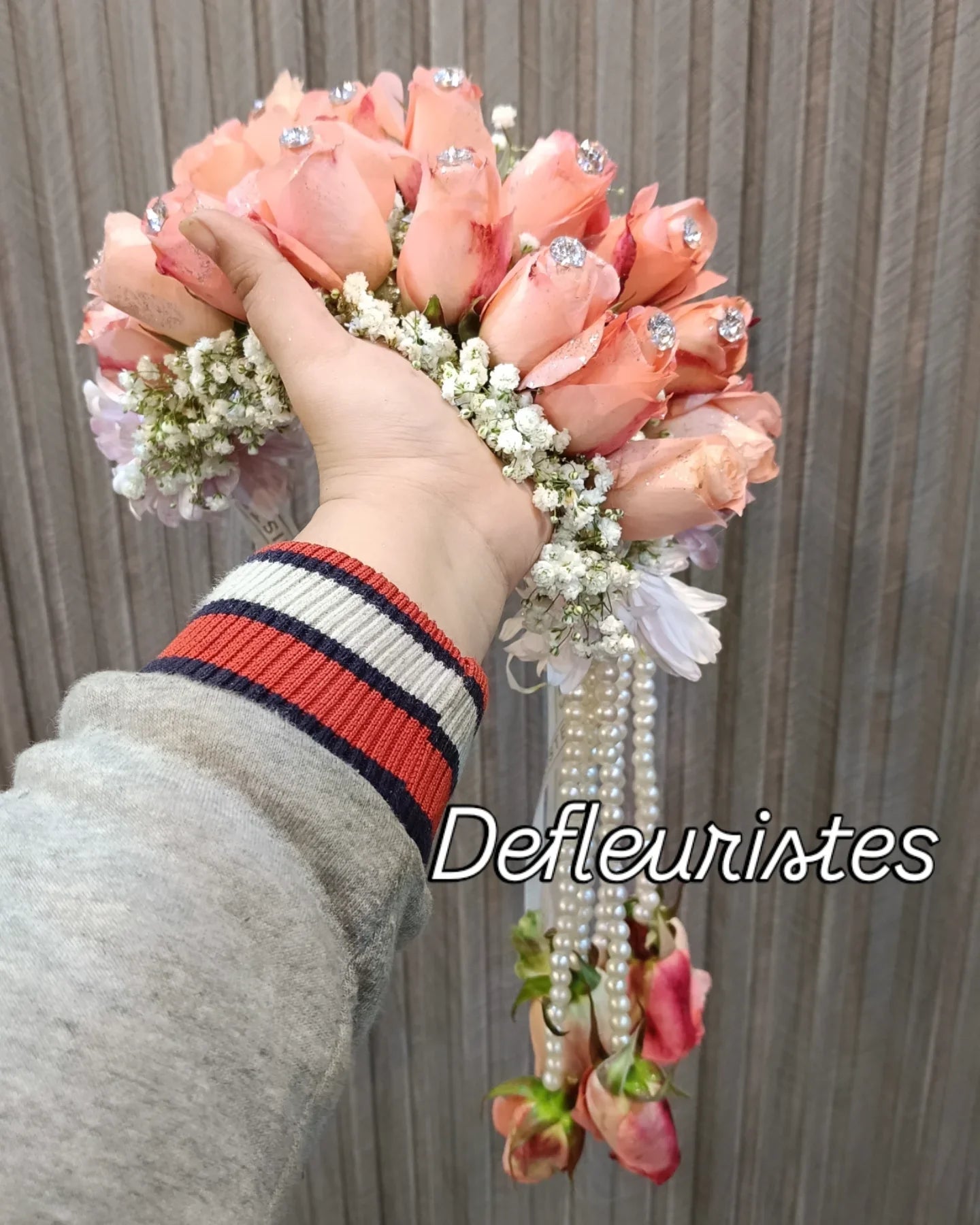 Pretty petals floral Gajra